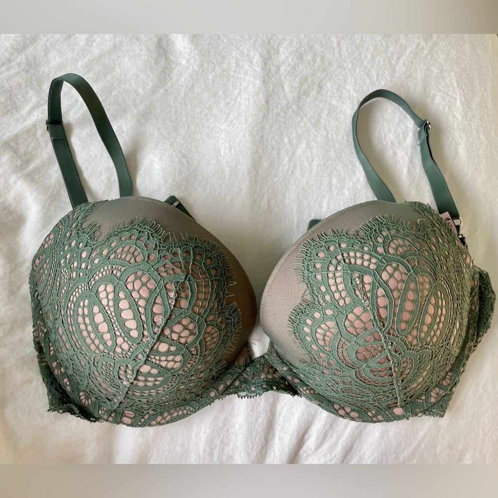 Victoria’s Secret Dream Angel Push-up 34DD